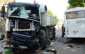 Enlèvement épave poids lourd